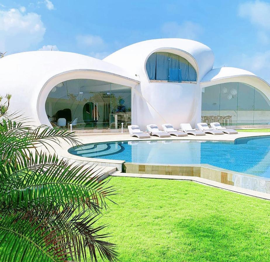 The Cloud Beachfront Villa Tabanan Eksteriør bilde
