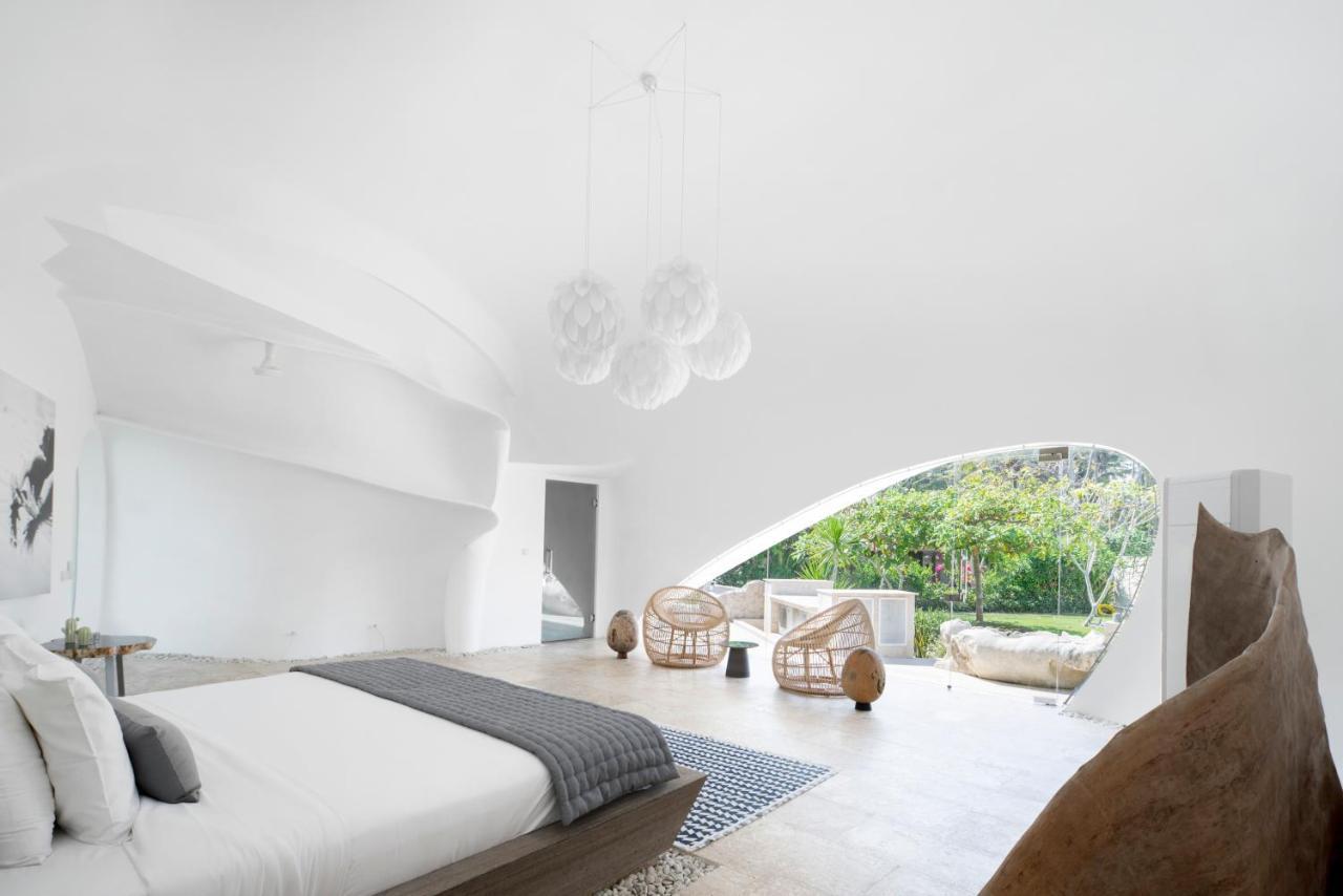 The Cloud Beachfront Villa Tabanan Eksteriør bilde